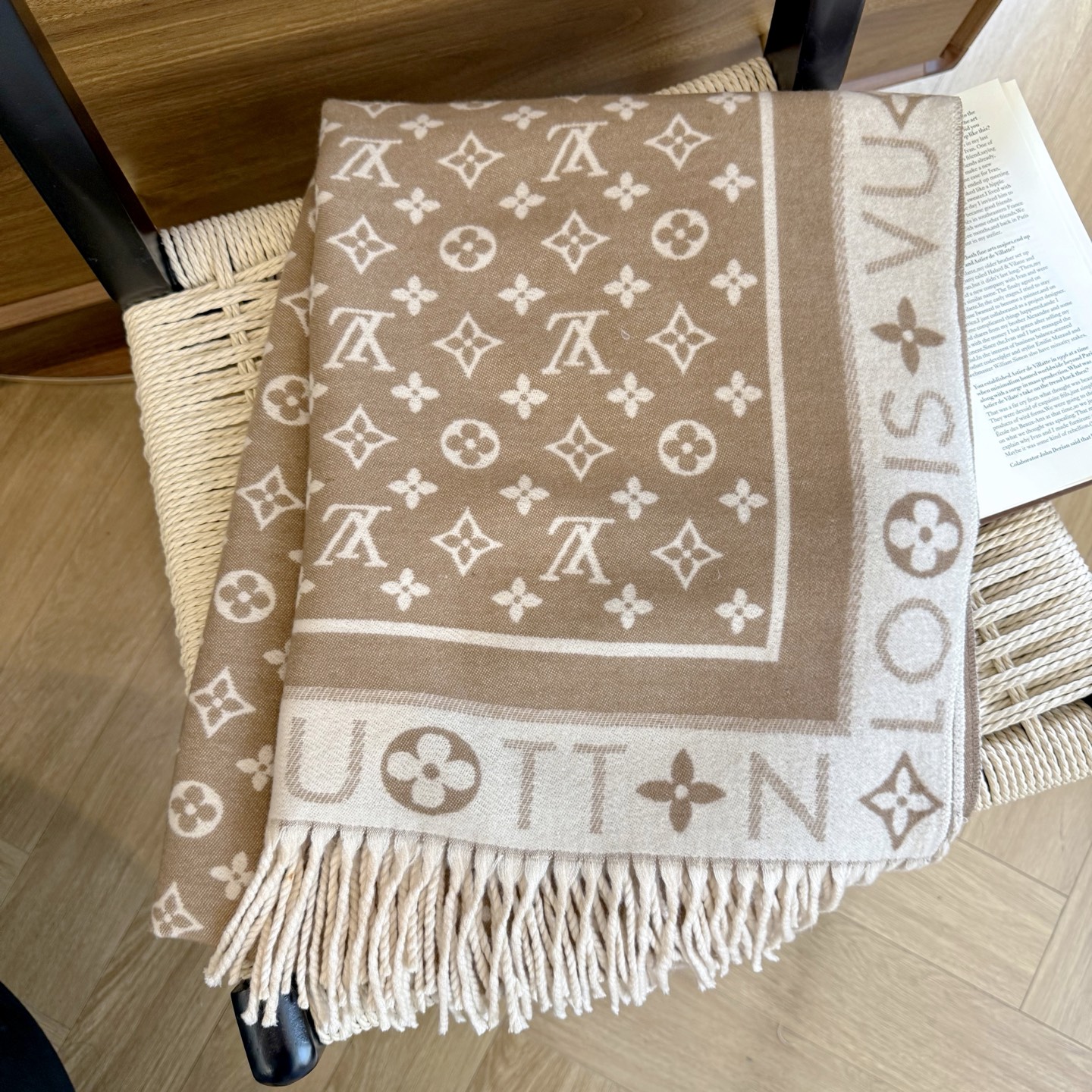 C88A323AE60F6B98905B6A726B36C334